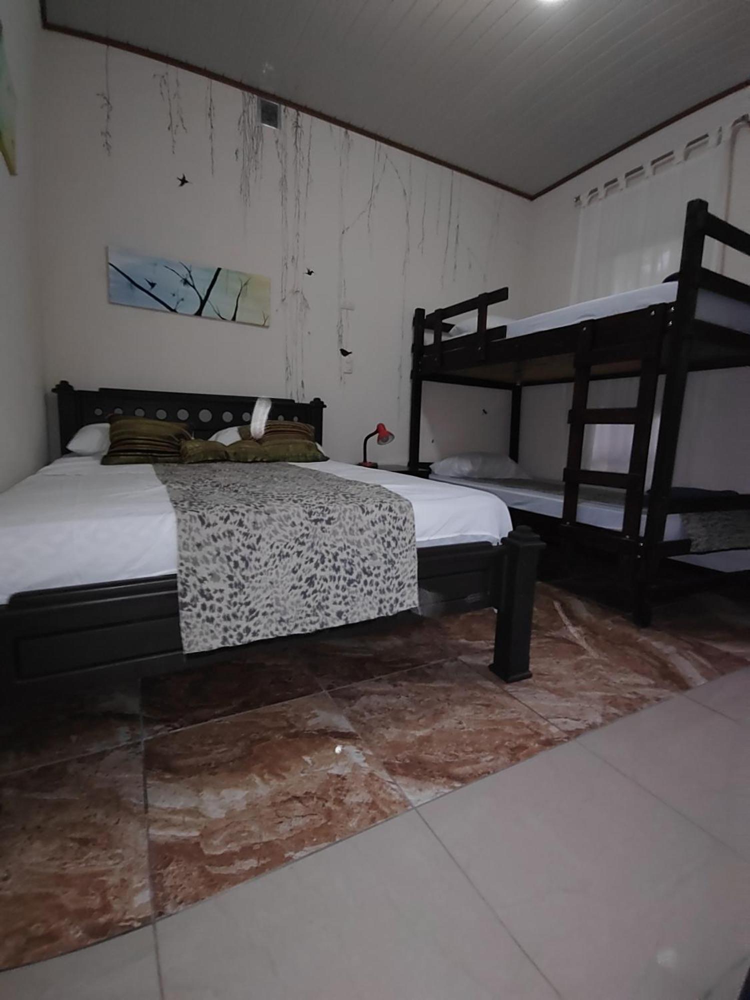 Salamandra Costa Rica Guest house